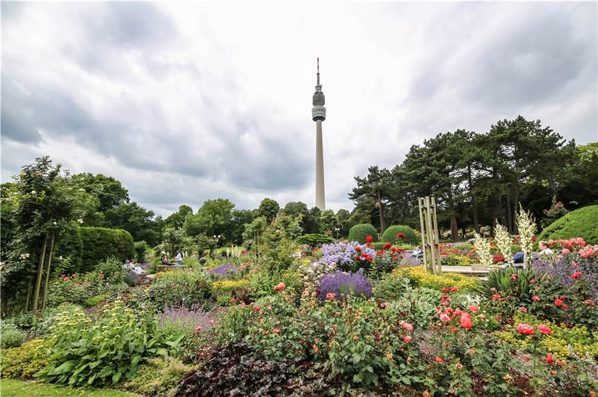 Westfalenpark, Hoeschpark, Zoo: Stadt gibt Öffnungstermine bekannt Nun gibt es einen Fahrplan für die Wiedereröffnung des Westfalenparks, des Hoeschparks und des Zoo‘s.