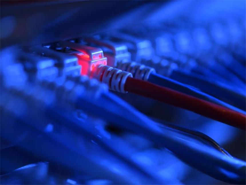 Hackerangriff auf Bankkunden in Europa Nun haben es die Hacker wieder auf Banken abgesehen. Foto: Felix Kästle/dpa
