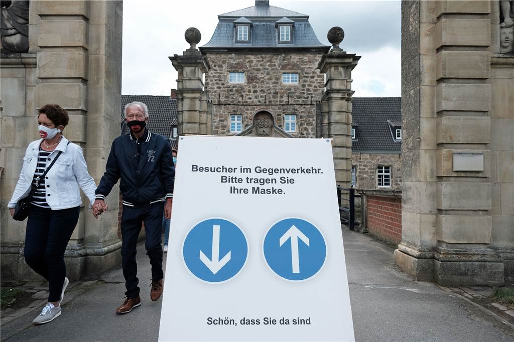 Besucher-Reaktion überrascht Organisatoren der Fine Arts Nur in einer Richtung durften die Besucher das Gelände betreten.