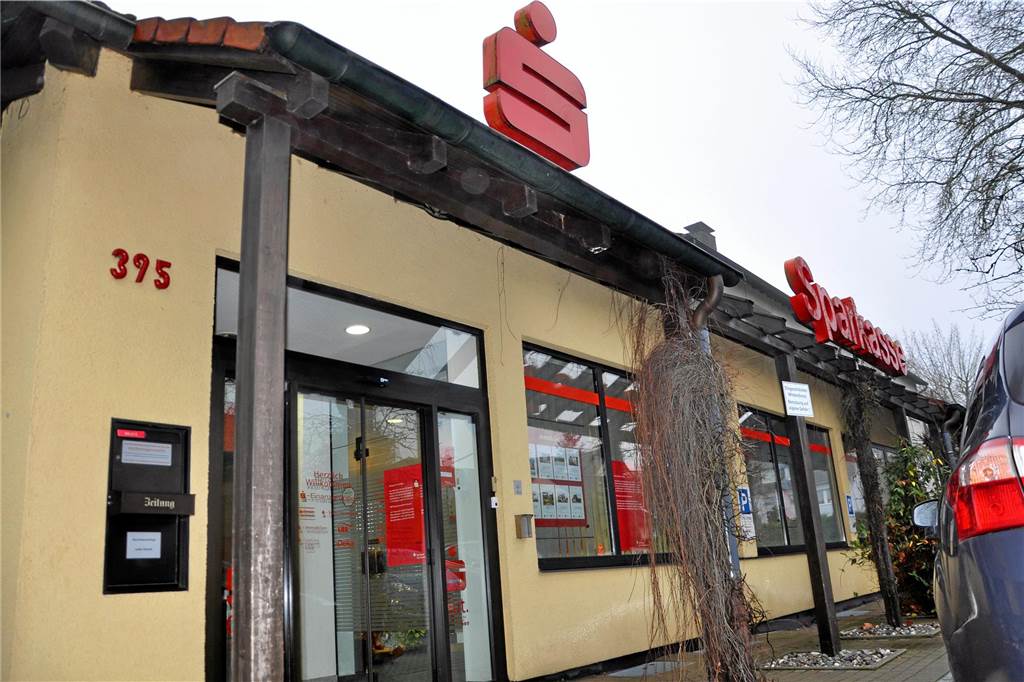 Nur noch als SB-Stelle wird die Sparkasse in Frohlinde seit einiger Zeit geführt. Im Sommer 2023 soll sie ganz geschlossen werden.