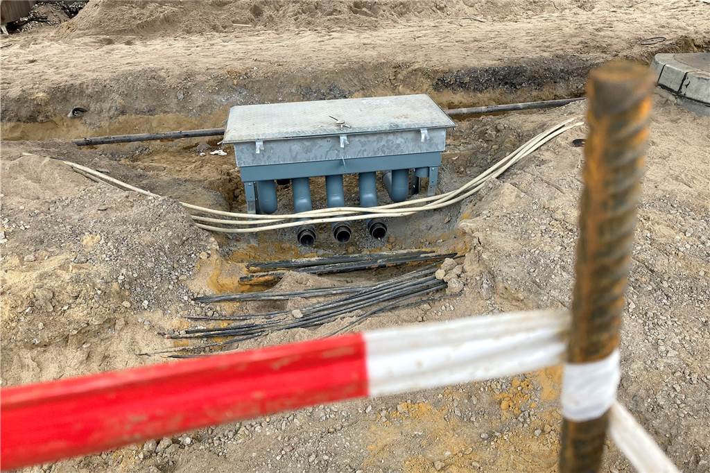BFT-Tankstelle in Ergste geschlossen: Umbau erleichtert Belieferung Einfüllschacht einer Tankstelle