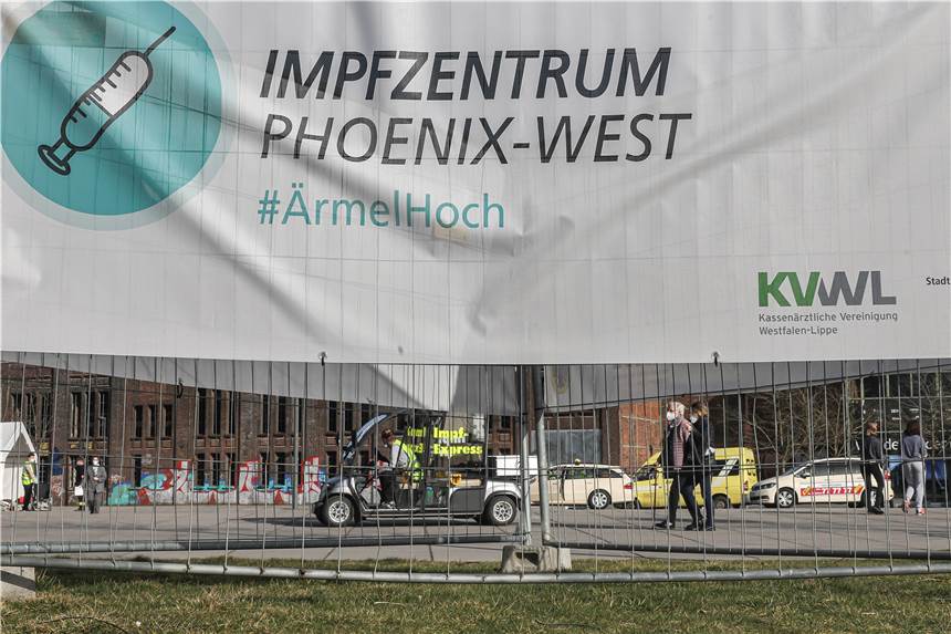 Hohe Termintreue im Dortmunder Impfzentrum - Sonderimpfaktion ausgebucht Nur wenige Termine im Impfzentrum Dortmund verfallen laut Gesundheitsdezernentin Birgit Zoerner.