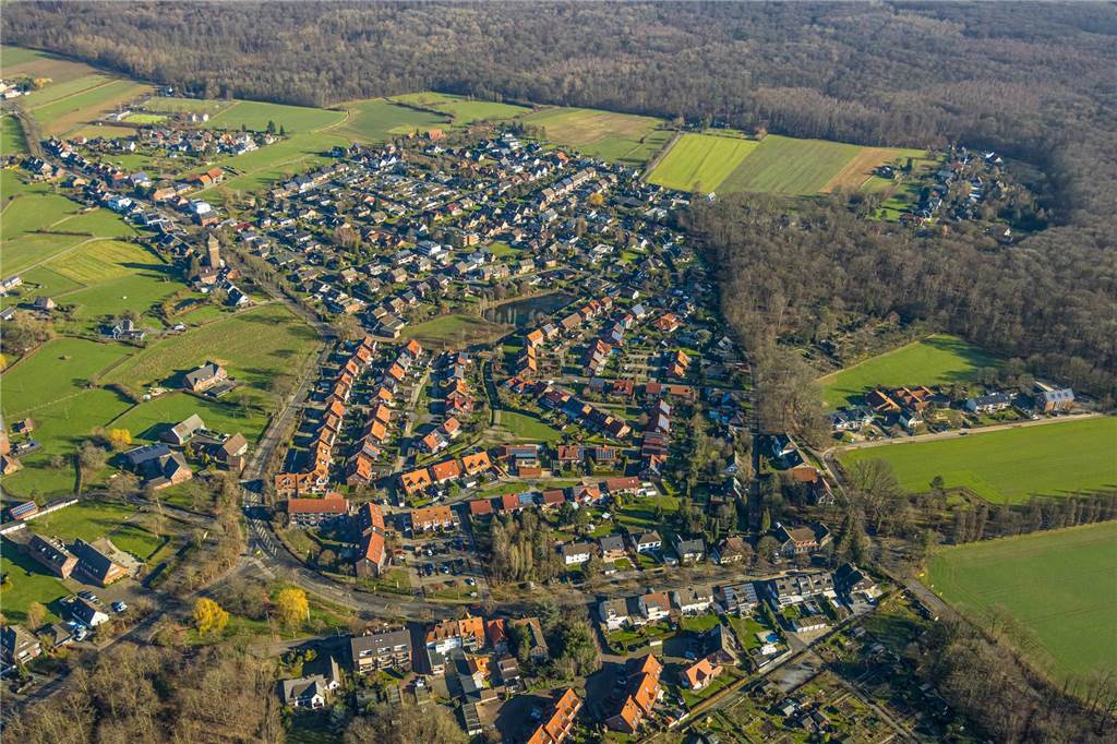 Lippeverband lässt das Cappenberger Klärwerk am Wald abreißen Oben links am Rand des Cappenberger Waldes ist auf diesem Luftbild von Februar diesen Jahres das Cappenberger Klärwerk zu sehen.
