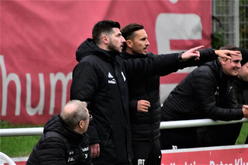 Obercastrop gewann das Kerllerduell bei der DJK TuS Hordel mit 3:1 (1:1).