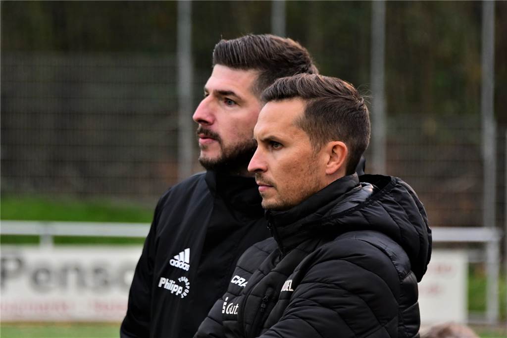 Obercastrop gewann das Kerllerduell bei der DJK TuS Hordel mit 3:1 (1:1).