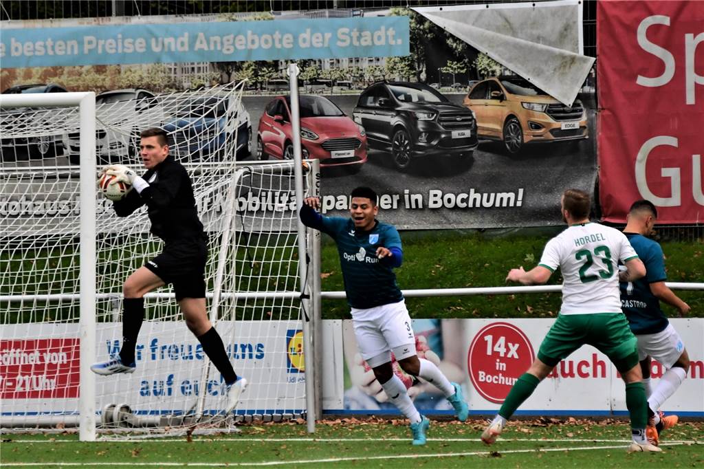 Obercastrop gewann das Kerllerduell bei der DJK TuS Hordel mit 3:1 (1:1).