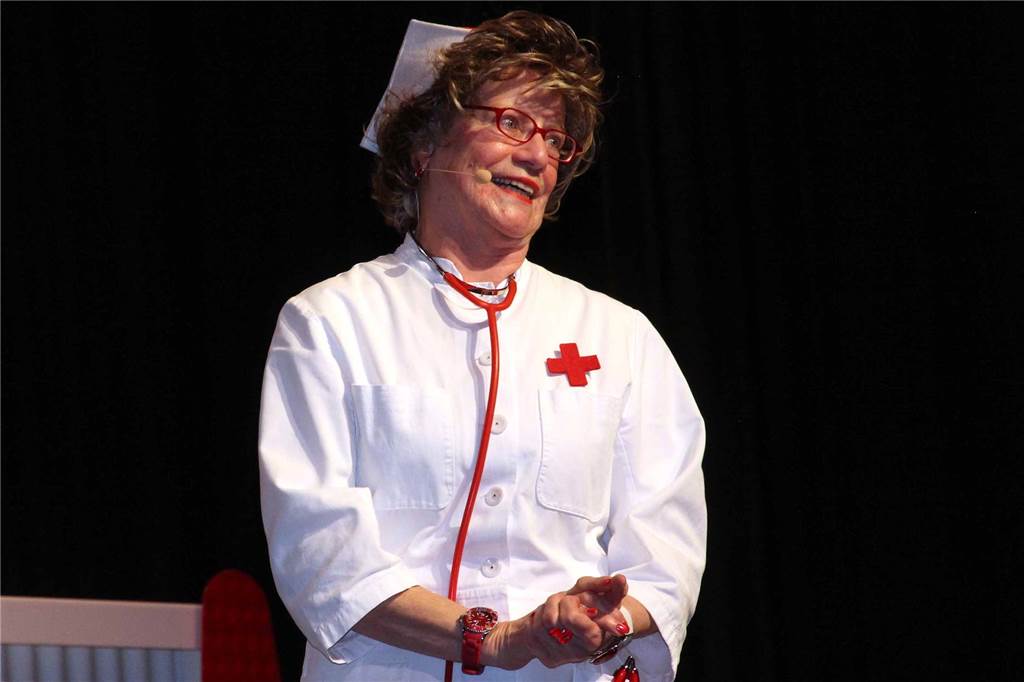 Oberschwester Helga erzählte von ihren Patientinnen.
