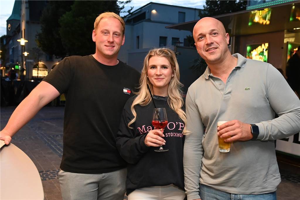 Obwohl Deutschland nicht im Finale stand, wollten in Dorsten zahlreiche Fußball-Fans das Spiel beim Public Viewing sehen.