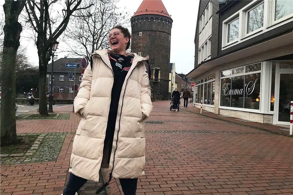Tiktokerin Jana Crämer ist nach Haltern umgezogen: „Ich hole das Glück nach“ Oft gut gelaunt und spritzig: Jana Crämer liebt die Spontaneität.