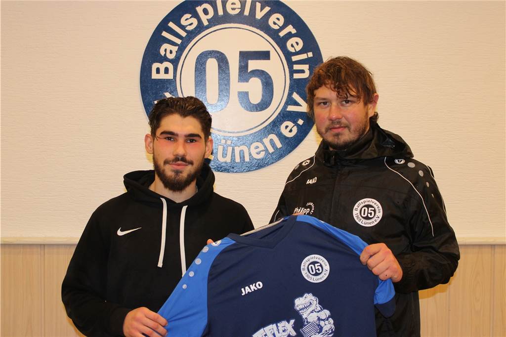 Weitere Verstärkung für den BV Lünen Oguzhan Yilmaz (r.) kommt vom Lüner SV zum BV Lünen.
