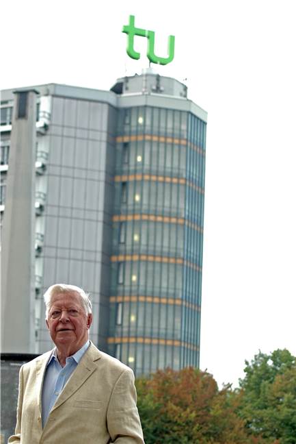 Dieser 90-Jährige ist der älteste Student der TU Dortmund „Ohne die Uni bin ich nicht mehr denkbar“, sagt Hans Stang.