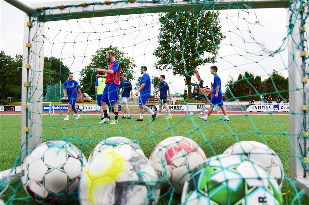 Ohne Trainer Dennis Schulz, aber dafür mit vielen Spielern ist der TuS Sythen in die Vorbereitung auf die A-Liga-Saison 2023/24 gestartet.