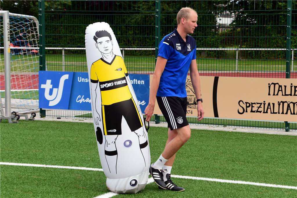 Ohne Trainer Dennis Schulz, aber dafür mit vielen Spielern ist der TuS Sythen in die Vorbereitung auf die A-Liga-Saison 2023/24 gestartet.