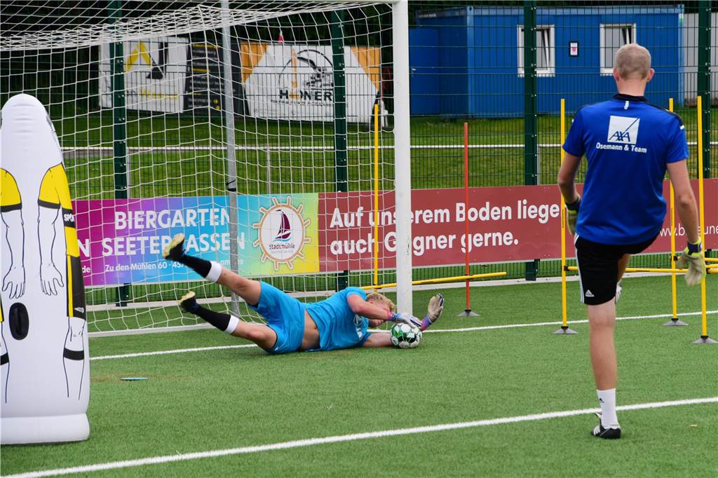 Ohne Trainer Dennis Schulz, aber dafür mit vielen Spielern ist der TuS Sythen in die Vorbereitung auf die A-Liga-Saison 2023/24 gestartet.