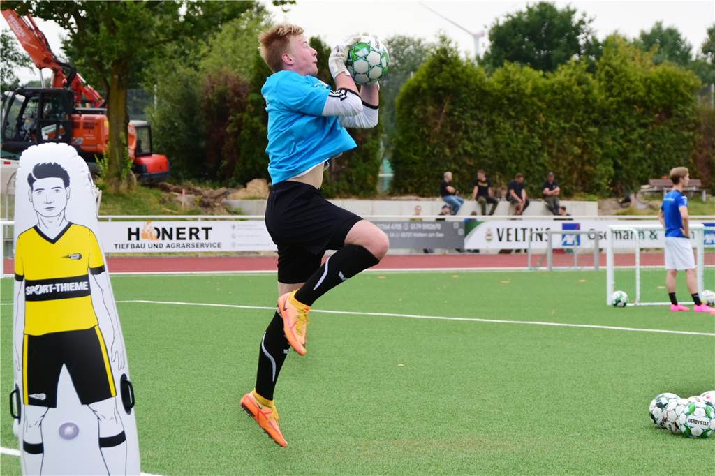Ohne Trainer Dennis Schulz, aber dafür mit vielen Spielern ist der TuS Sythen in die Vorbereitung auf die A-Liga-Saison 2023/24 gestartet.