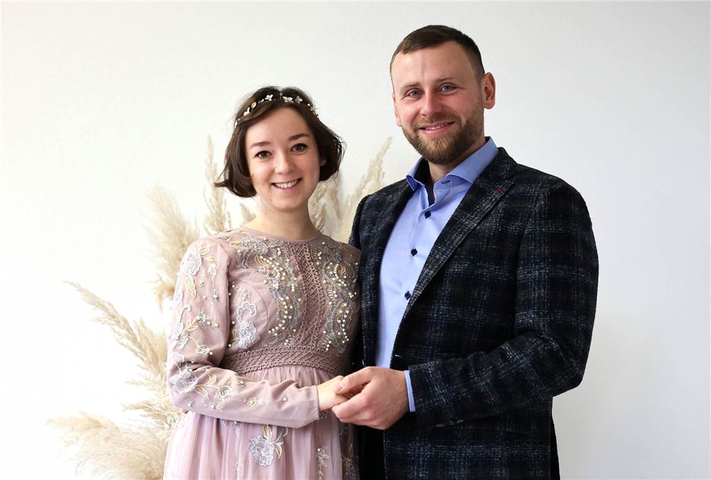 Oleksandra Haistruk und Anton Omelchenko heirateten.