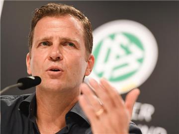 Oliver Bierhoff bezog Stellung zur Kritik aus Dortmund und München.