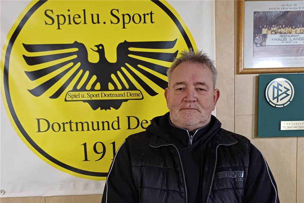 Klub von Dortmunder Hallenstadtmeisterschaft ausgeschlossen: „Verständnis hat keiner“ Oliver Harder soll den SuS Derne in eine bessere Zukunft führen.