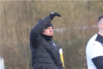 Oliver Ridder und Teutonia Waltrop verstärken sich mit einem Spieler vom SuS Olfen.