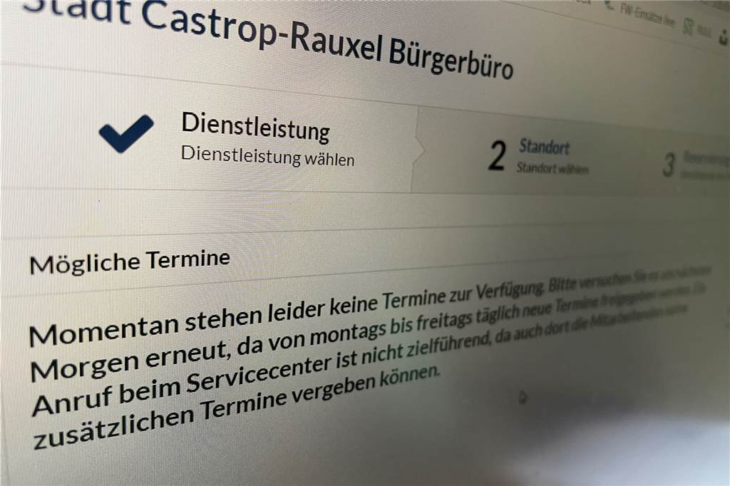 Ratlos: Castroper pocht wochenlang auf Online-Terminvergabe für Bürgerbüro Online ist es zurzeit nicht so einfach, einen Termin im Bürgerbüro zu bekommen. Nils Bettinger versuchte es nach eigenen Angaben acht Wochen lang.