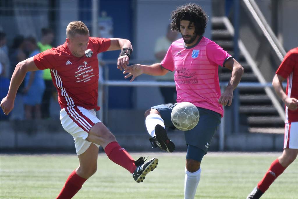 Castrop-Rauxeler Spieltags-Tipp: Micky Beisenherz scherzt über Hoeneß-Duell am Sonntag SV Wackeer Obercastrop II Onur Kocakaya
