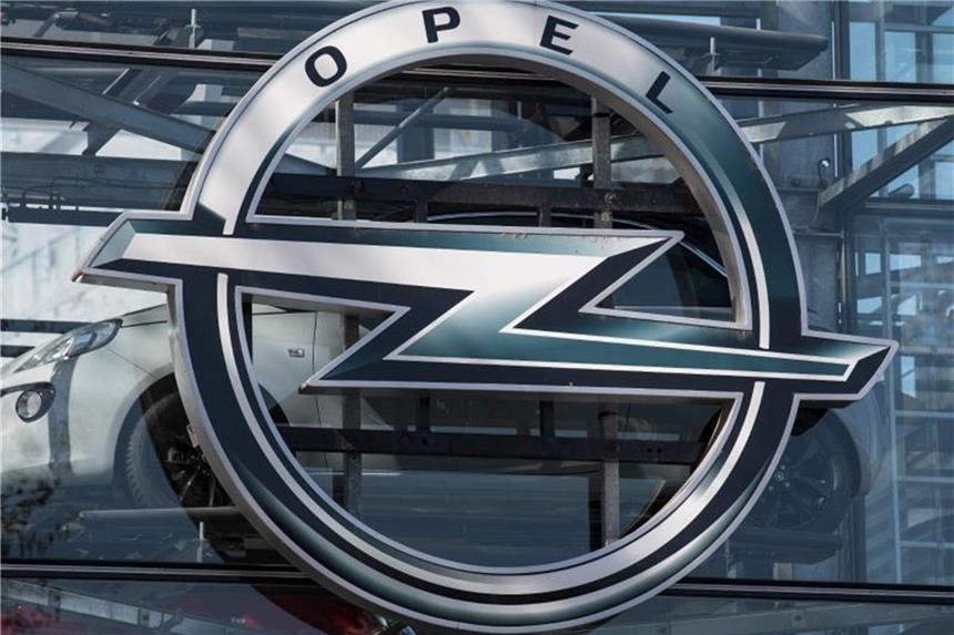 Opel setzt Abfindungen vorerst aus Opel hat sich verpflichtet, bis Ende Mai keine neuen Aufhebungsverträge mehr abzuschließen oder zuzusagen. Foto: Boris Roessler