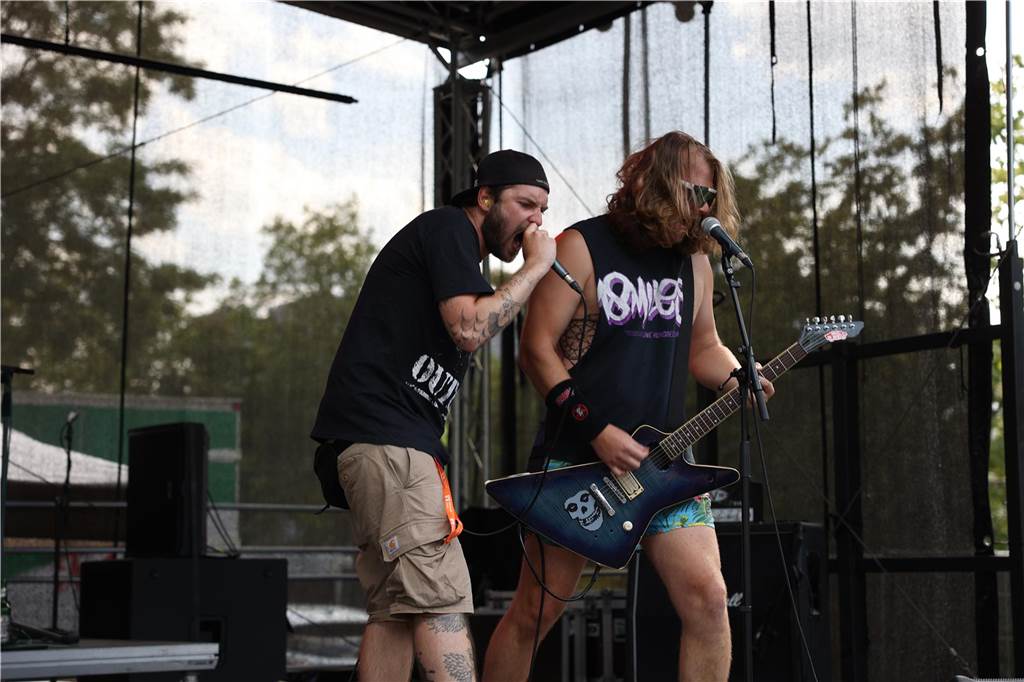 Brunnenfest Lünen 2023: Der zweite Tag in Bildern: Rock on auf der Alternative Stage Ordentlich gerockt wurde auf der Alternative Stage am zweiten Tag des Brunnenfests.