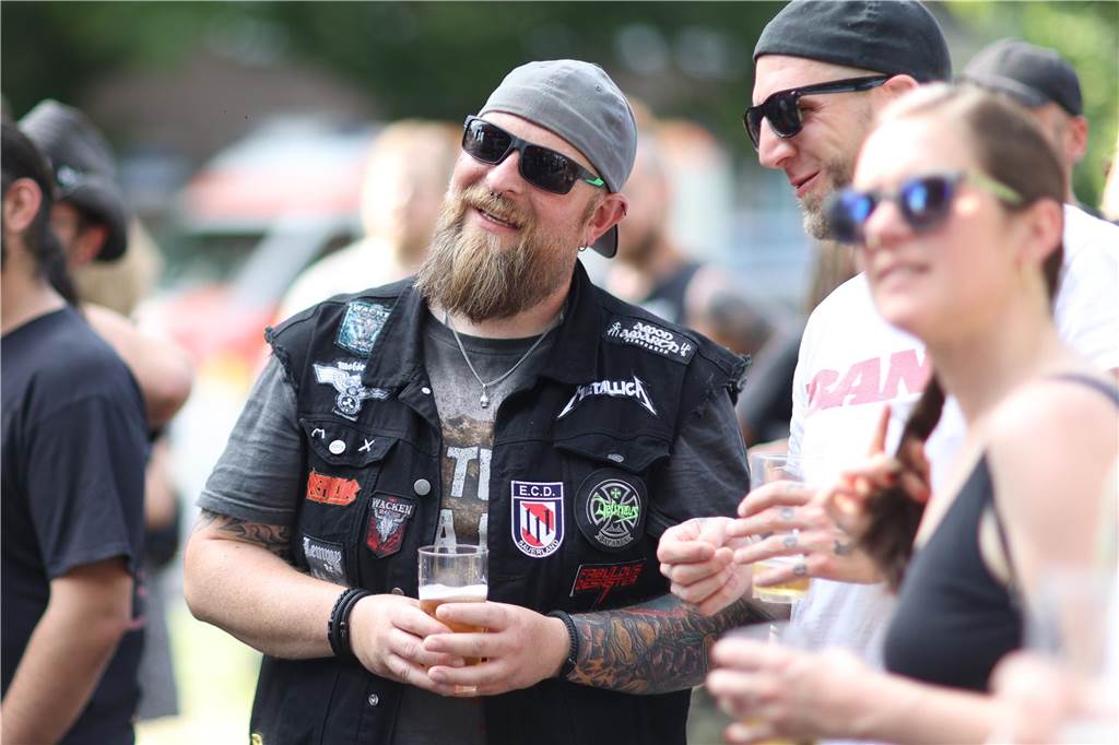 Ordentlich gerockt wurde auf der Alternative Stage am zweiten Tag des Brunnenfests. 