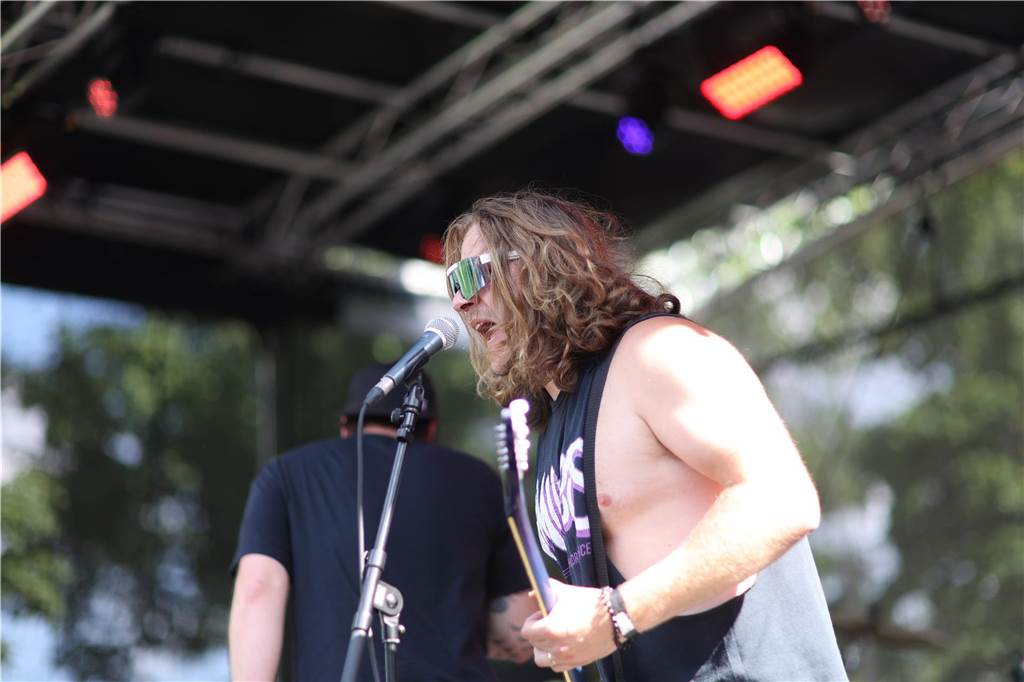 Ordentlich gerockt wurde auf der Alternative Stage am zweiten Tag des Brunnenfests. 