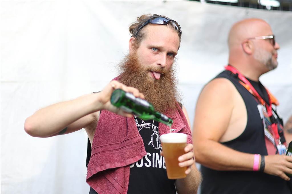 Ordentlich gerockt wurde auf der Alternative Stage am zweiten Tag des Brunnenfests. 