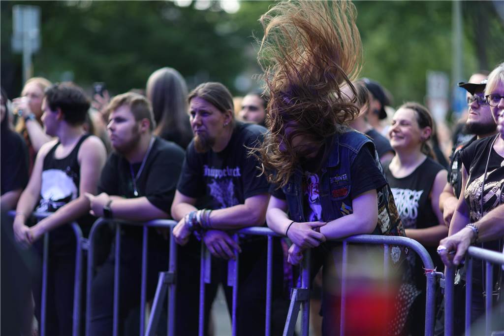Ordentlich gerockt wurde auf der Alternative Stage am zweiten Tag des Brunnenfests. 