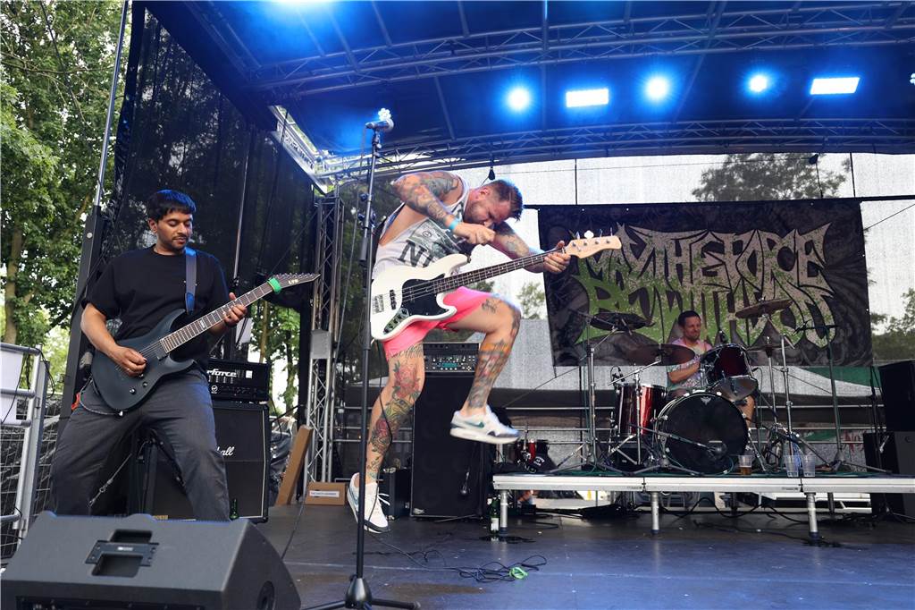 Ordentlich gerockt wurde auf der Alternative Stage am zweiten Tag des Brunnenfests. 
