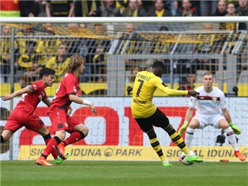 Ousmane Dembelé schoss den BVB früh in Führung. Foto: Friso Gentsch
