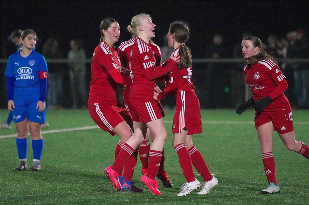 Die B-Juniorinnen Concordia Flaesheims boten dem favorisierten 1. FFC Recklinghausen über 80 Minuten die Stirn, mussten sich aber im Elfmeterschießen geschlagen geben.