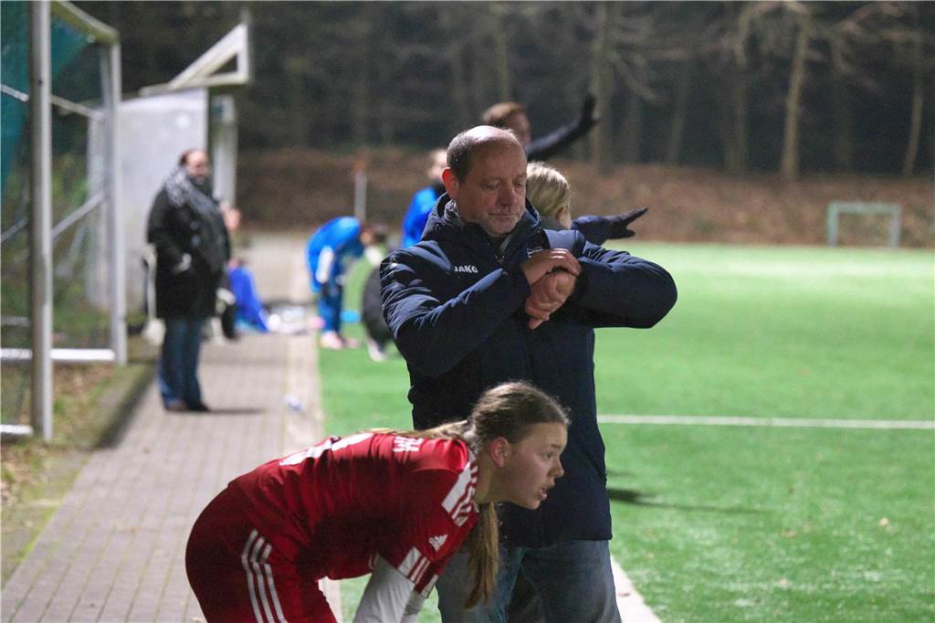 Die B-Juniorinnen Concordia Flaesheims boten dem favorisierten 1. FFC Recklinghausen über 80 Minuten die Stirn, mussten sich aber im Elfmeterschießen geschlagen geben.