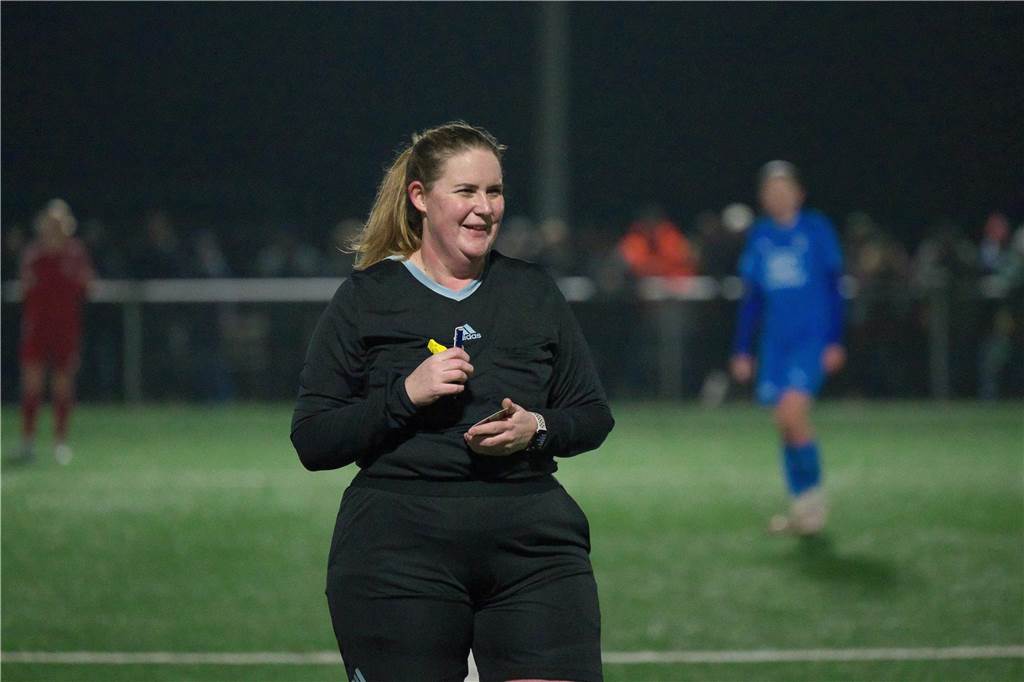 Die B-Juniorinnen Concordia Flaesheims boten dem favorisierten 1. FFC Recklinghausen über 80 Minuten die Stirn, mussten sich aber im Elfmeterschießen geschlagen geben.
