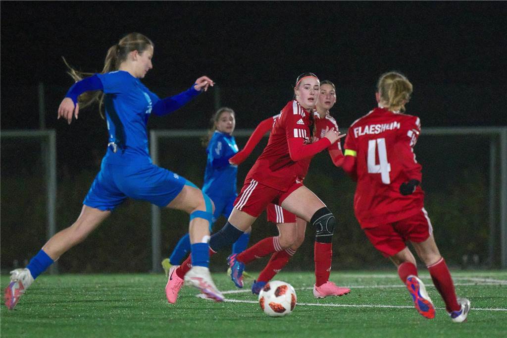 Die B-Juniorinnen Concordia Flaesheims boten dem favorisierten 1. FFC Recklinghausen über 80 Minuten die Stirn, mussten sich aber im Elfmeterschießen geschlagen geben.