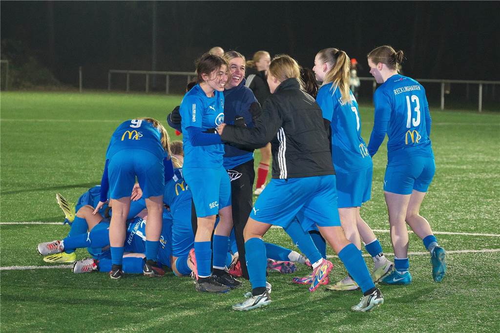 Die B-Juniorinnen Concordia Flaesheims boten dem favorisierten 1. FFC Recklinghausen über 80 Minuten die Stirn, mussten sich aber im Elfmeterschießen geschlagen geben.