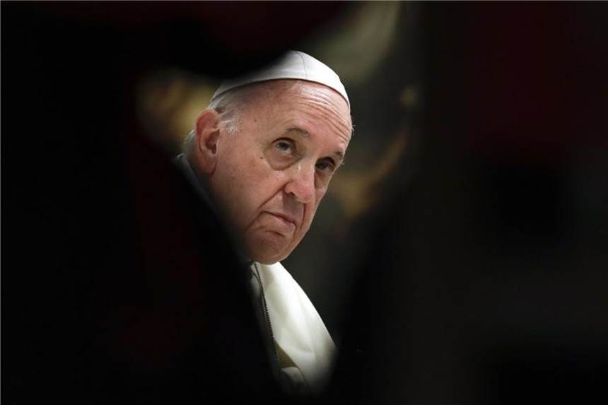 Papst Franziskus: Ein Mafioso ist kein Christ Papst Franziskus besucht am Samstag in Siziliens Hauptstadt Palermo die Kathedrale Maria Santissima Assunta. Foto Andrew Medichini/AP Foto: Andrew Medichini