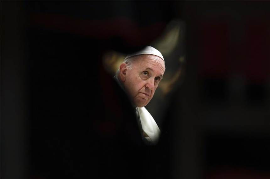 Papst Franziskus: Ein Mafioso ist kein Christ Papst Franziskus gedenkt Don Pino Puglisi, der sich für die Bekämpfung der organisierten Kriminalität und Korruption eingesetzt hatte, bevor er ermordet wurde. Foto: Andrew Medichini