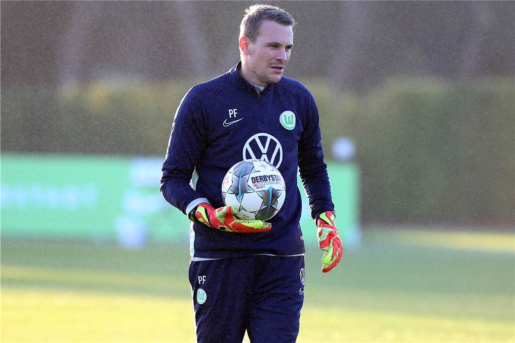 Torwarttrainer Pascal Formann vom VfL Wolfsburg: „Das Ziel ist Europa!“ Pascal Formann ist seit sieben Jahren Torwarttrainer bei den Wölfen.