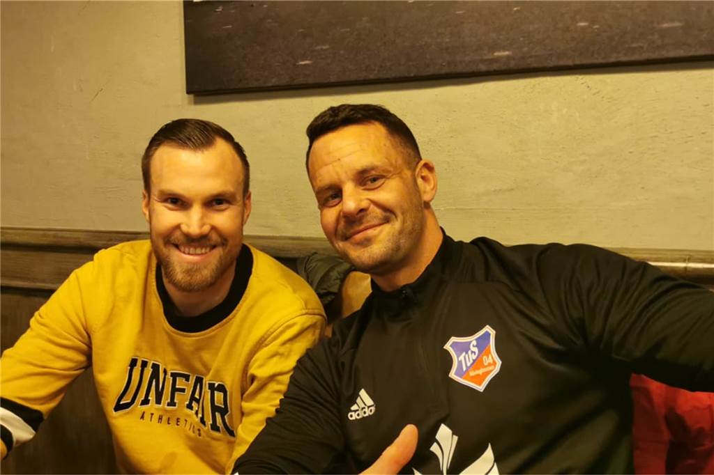 Pascal Königs ist zurück - bei diesem Dortmunder Klub heuert der Torhüter an Pascal Königs (r.) und Kevin Großkreutz sind Freunde geworden.