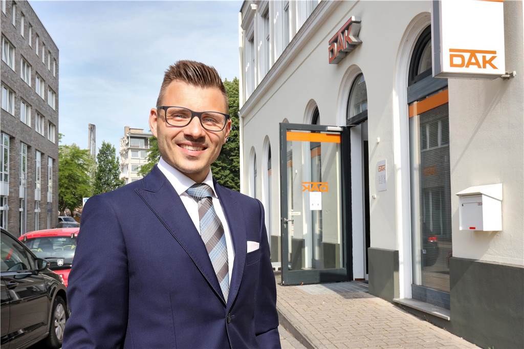 DAK: Hoher Anstieg bei Krankschreibungen im Kreis Unna Pascal Lange ist Leiter des DAK Servicezentrums an der Bahnhofstraße in Unna.