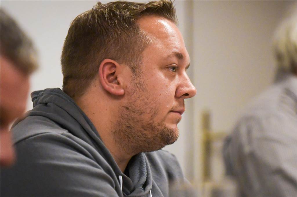 Patrick Neumann als Vorsitzender und das Kreissportgericht verhandelten den Fall am Mittwochabend.