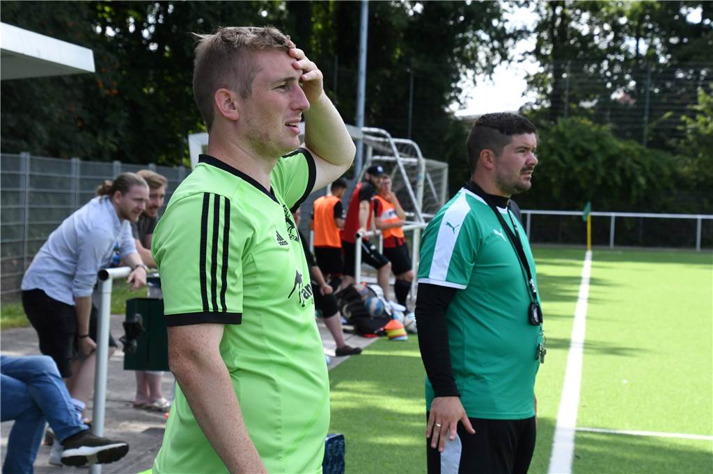Vorwärts Epe II lädt zum Derby: FC Epe II will „Feuerwerk abbrennen“ Patrick Posch und Dominik Buß treffen auf Vorwärts Epe II.