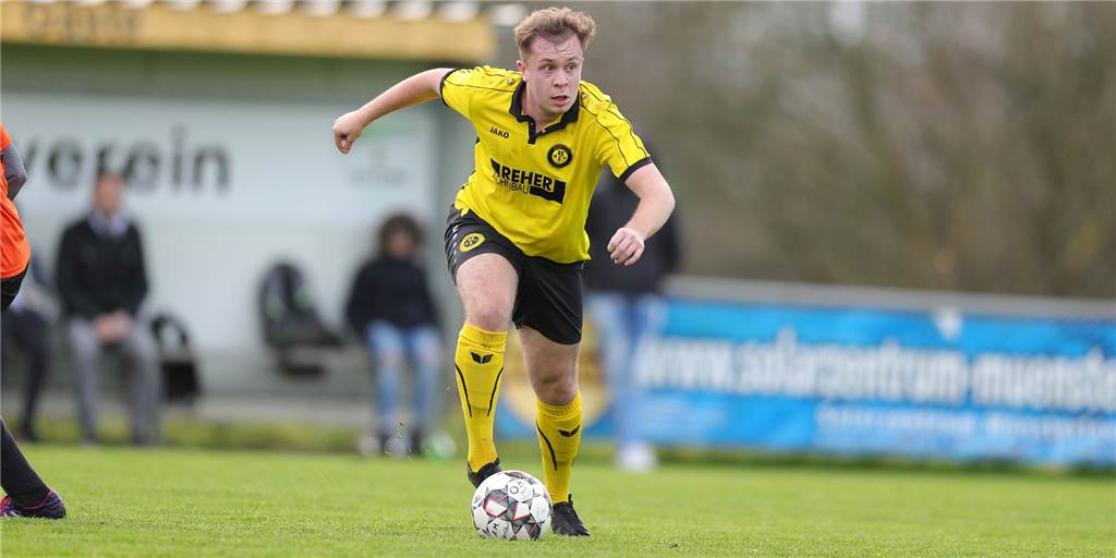 Nach Sieg gegen TuS Saxonia Münster II: SC Capelle schielt vor Saisonfinale auf Platz drei Patrick Ritz erzielte den dritten Treffer für den SC Capelle.