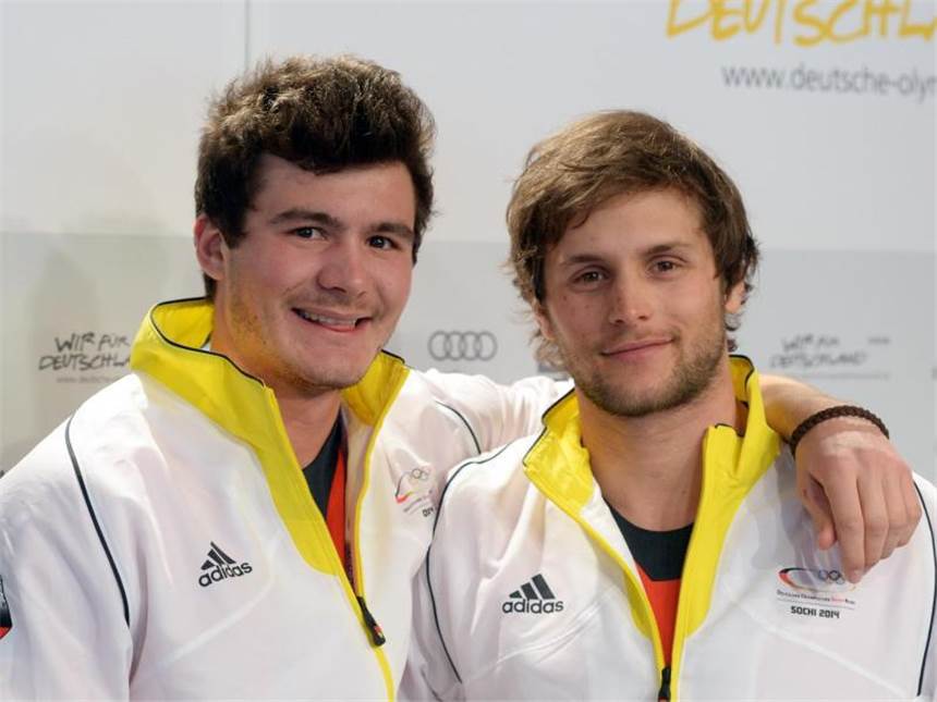 Boardercrosser bei Doppel-WM gleich gefordert Paul Berg (l) und Konstantin Schad gehören bei der WM zu den deutschen Medaillenhoffnungen. Foto: Tobias Hase