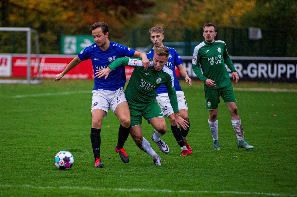 TuS Haltern vermeldet vier Zusagen - alle sind richtige „Bilbao-Spieler“ Paul Keller (l.) bleibt genauso beim TuS Haltern am See wie Patrick Brinkert, Jonah Sandkühler und Tim Schemmer.