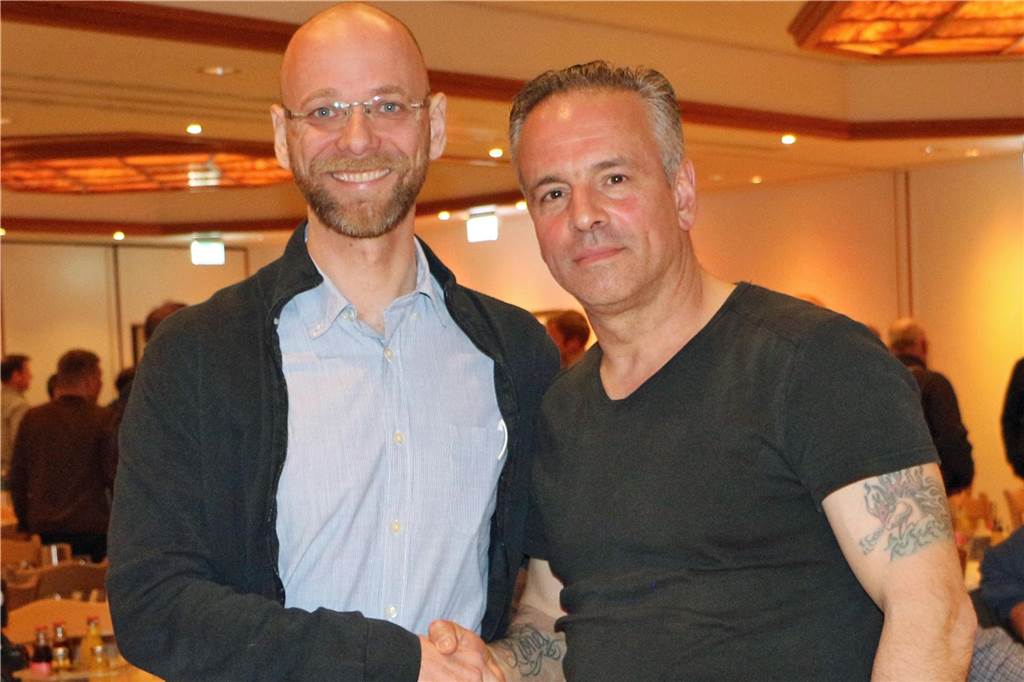Schiedsrichterchef Paulo Goncalves macht 2025 Schluss Paulo Goncalves (r.) zusammen mit seinem Vorgänger Christoph Hanck.