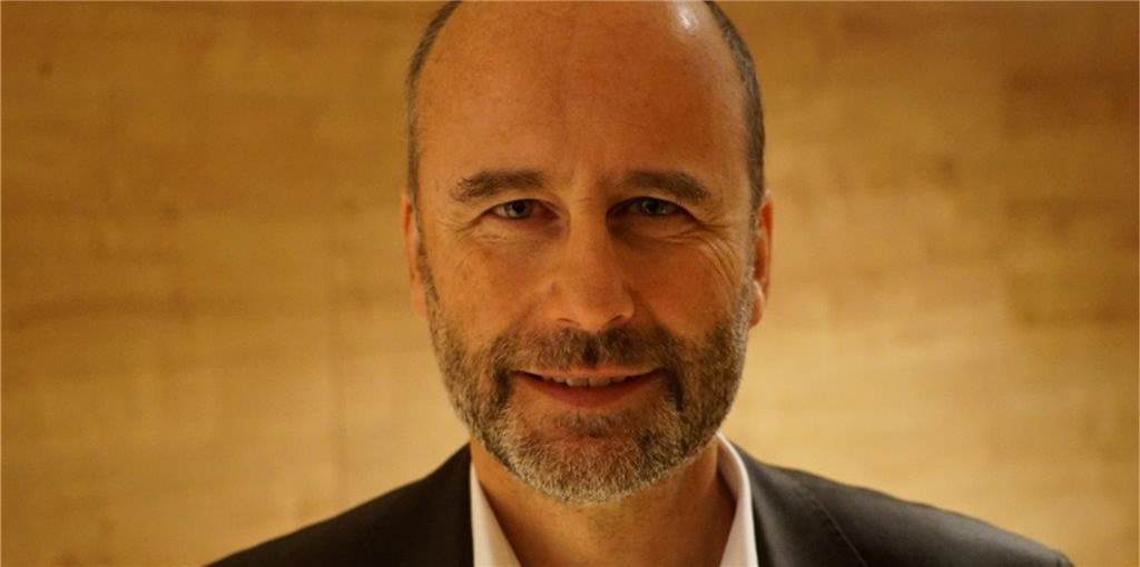 Portrait-Foto von Dr. Bernhard Schaaf